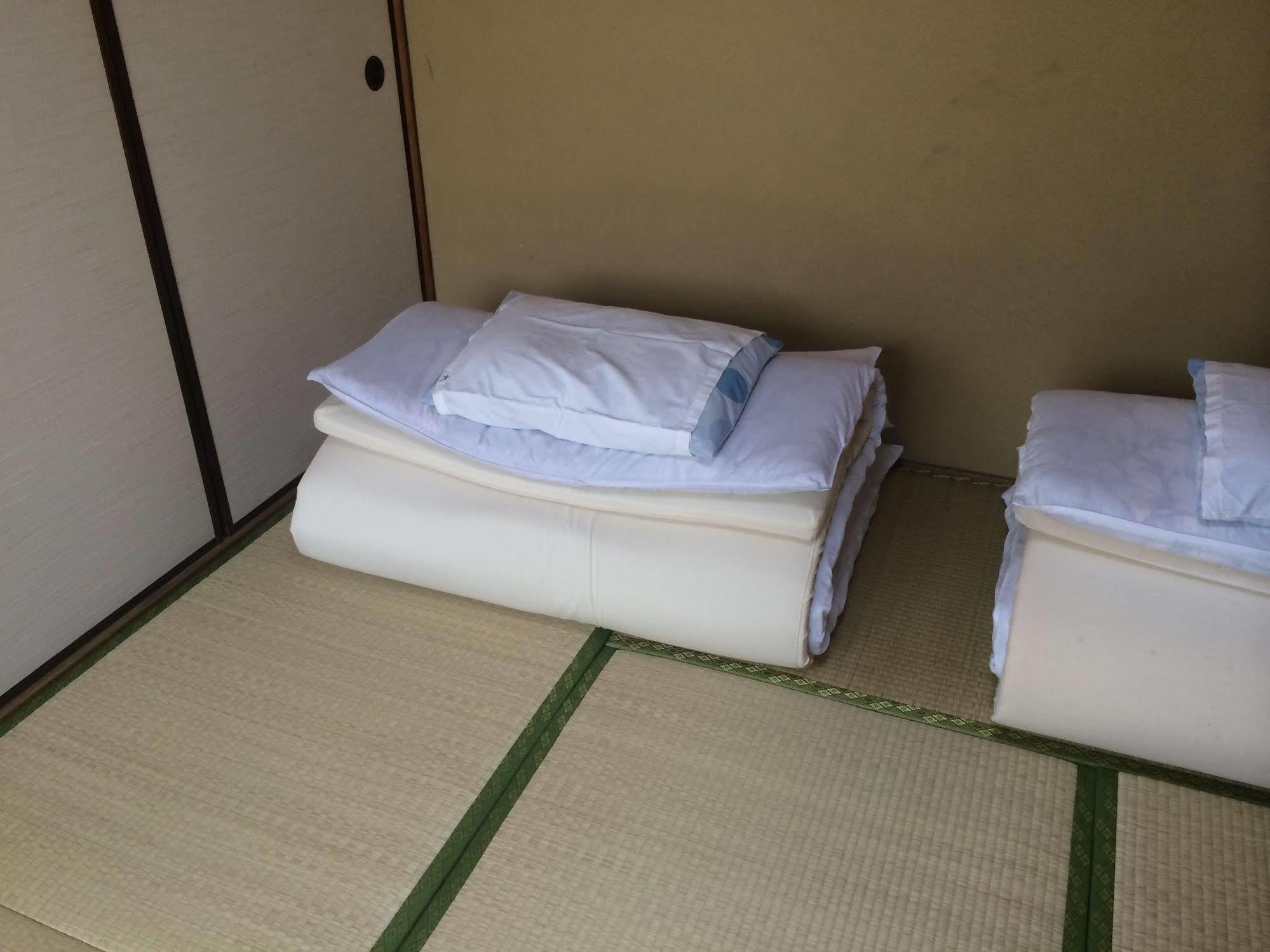 Kasuga Ryokan Хіросіма Екстер'єр фото